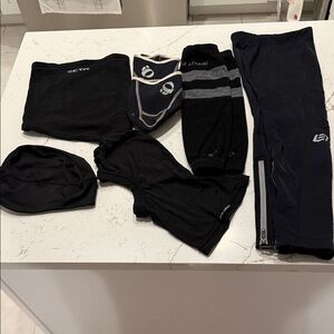 Cold Weather Cycling Accessories -Toe Covers Arm & Leg Warmers Scull Cap Gaither